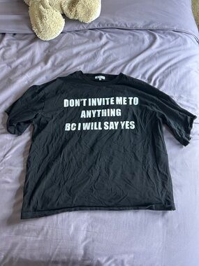 Iheartraves Black Short Sleeve Graphic Tee with White Slogan